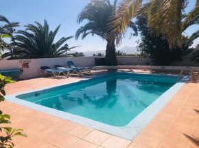 Casa Cobra, Nazaret